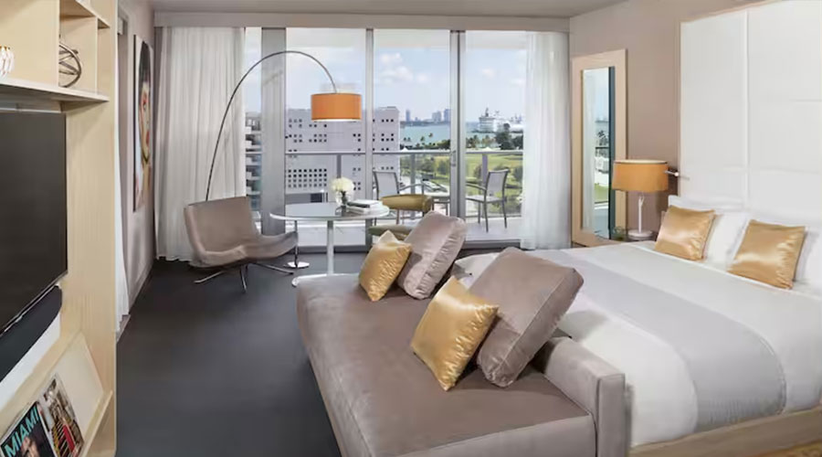 The Gabriel Miami Downtown, Curio Collection by Hilton